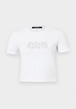 Hvid kortærmet T-shirt lavet af bomuld, med etn studdet logo design i sølv på fronten. Enkel rund halsudskæring og afslappet pasform.