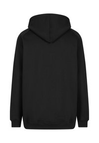 Felpa nera con cappuccio, dal texture morbido, con polsini e orlo a costine. Presenta una tasca a marsupio e un design semplice e privo di decorazioni.