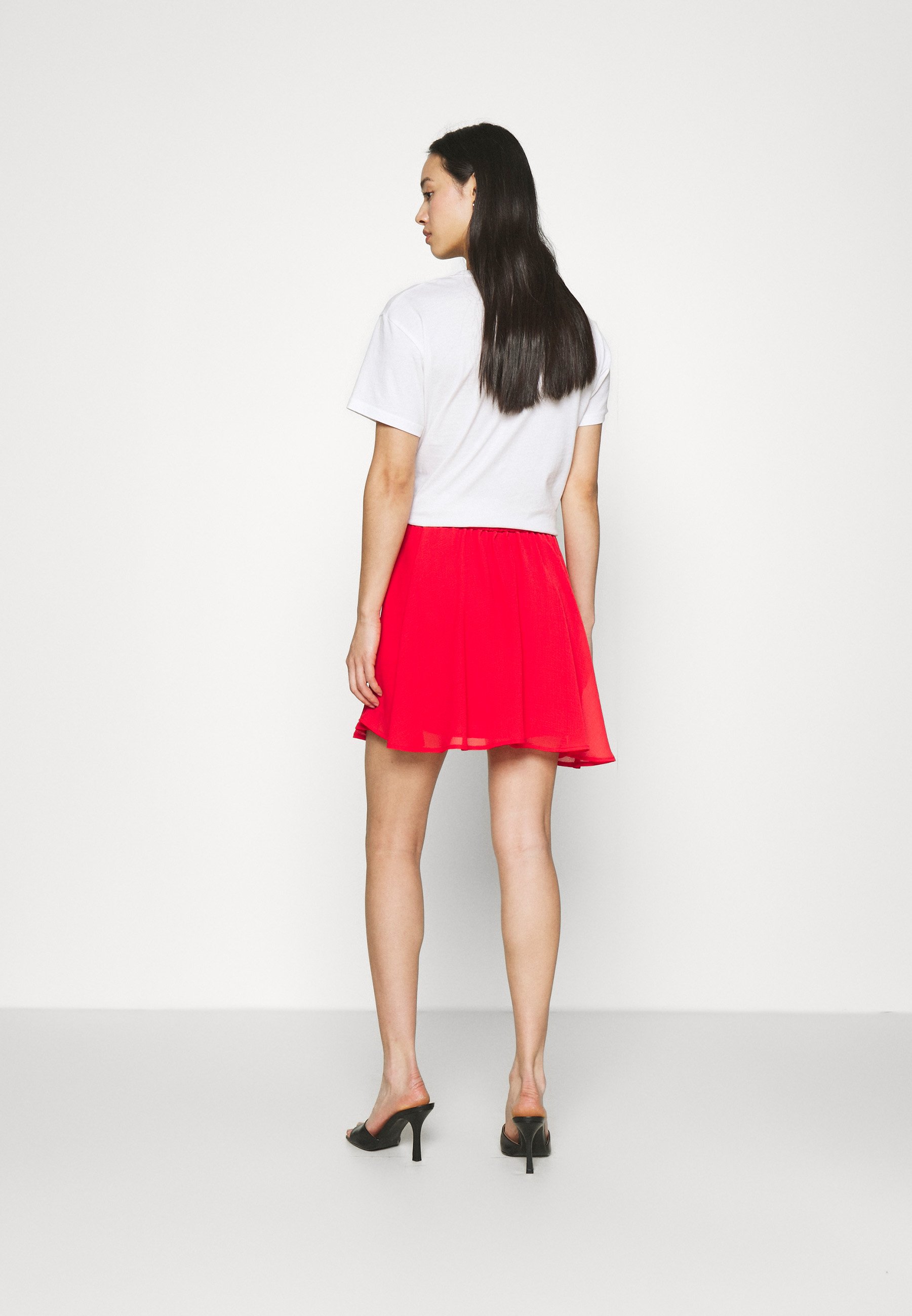 circle skirt red