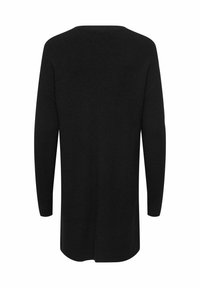 Pull-over noir à manches longues avec une texture côtelée, un large col et un ourlet arrière légèrement allongé. Matière en maille douce, design simple.