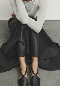 Massimo Dutti Trui - off-white