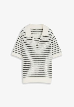 Weißer Strickpullover mit kurzen Ärmeln, schwarzen horizontalen Streifen und einem breiten, offenen Kragen.