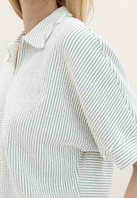 TOM TAILOR Camiseta estampada - off-white