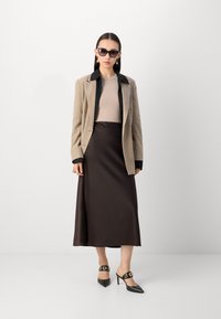 Lindex MARIA - A-linjekjol - dark brown