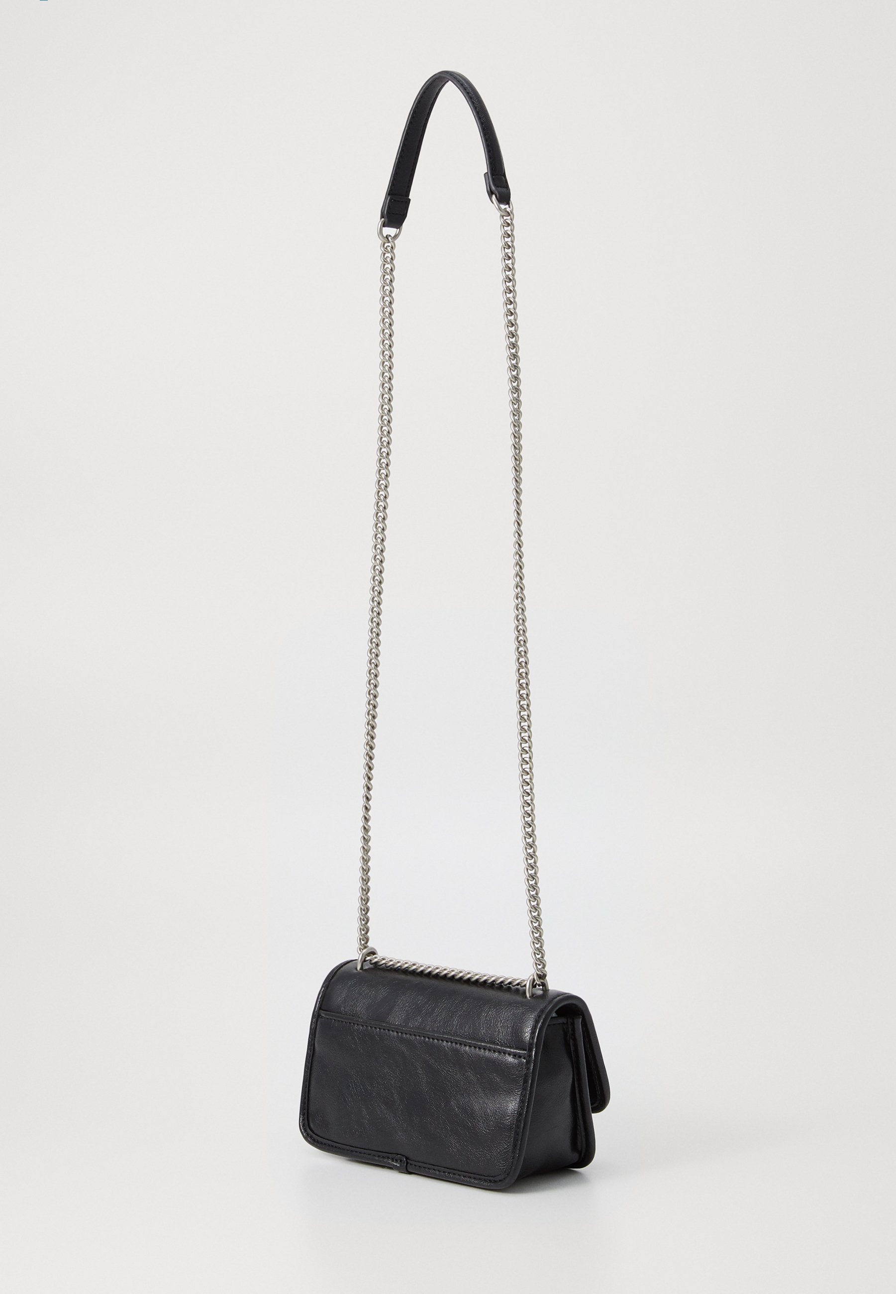 【 】CKJ Utility l Logo E/W Flap Mini Bag Calvin Klein Boxy Flap Crossbody Bag 19 Black | Buy bags