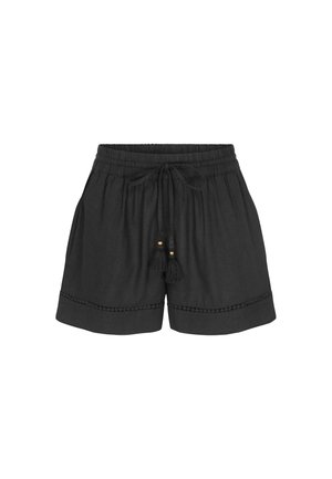 Czarne luźne szorty z elastycznym paskiem, troczkami ze sznureczkami z frędzlami oraz ozdobnym przeszyciem w pobliżu krawędzi.