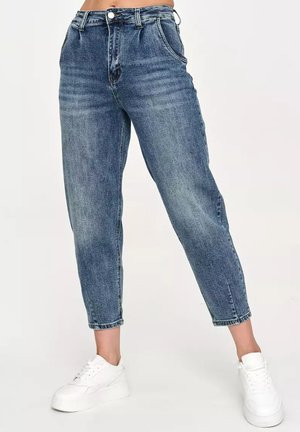 Makadamia, - Jeansy damskie mom fit