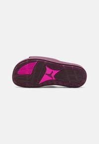 Jordan JORDAN SOPHIA - Iešļūcenes - bordeaux/burgundy crush/fire pink