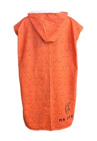 Orange strandponcho med huva, med ett repetitivt svart konturmönster av bröst. Inkluderar en logotyp "MR UKK" i nedre hörnet.