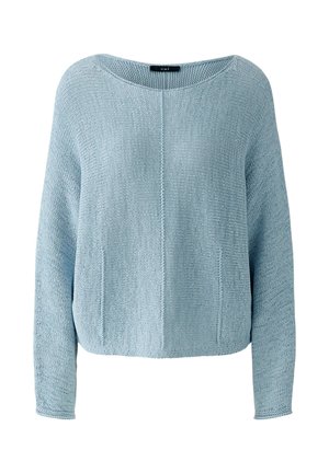 Lichtblauwe gebreide trui met lange mouwen, een brede halslijn en verticale steekdetails aan de voorkant.