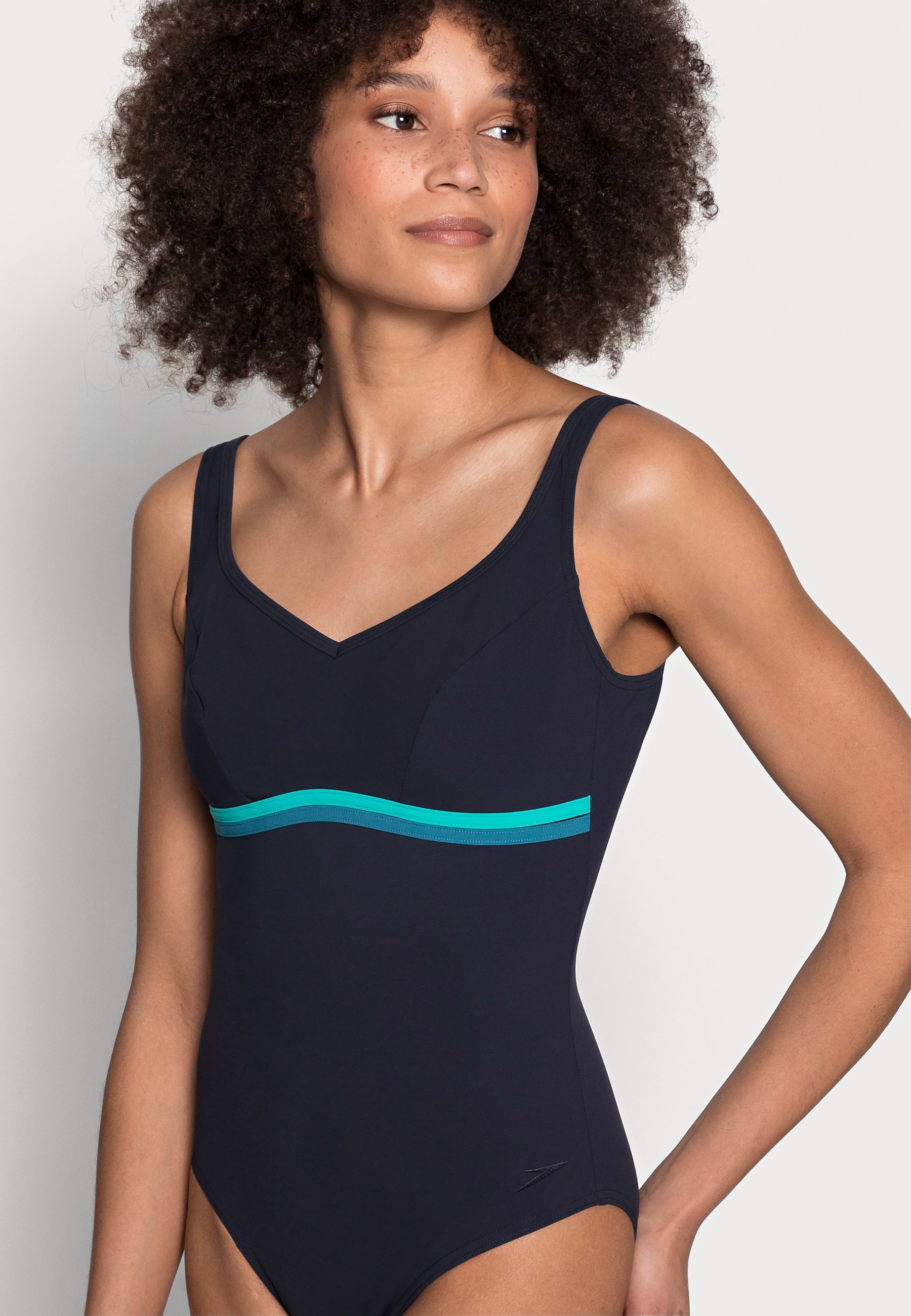 Speedo contourluxe Outlet