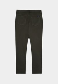 Pantalon vert foncé à coupe slim vu de dos avec deux poches arrière et passants pour ceinture.