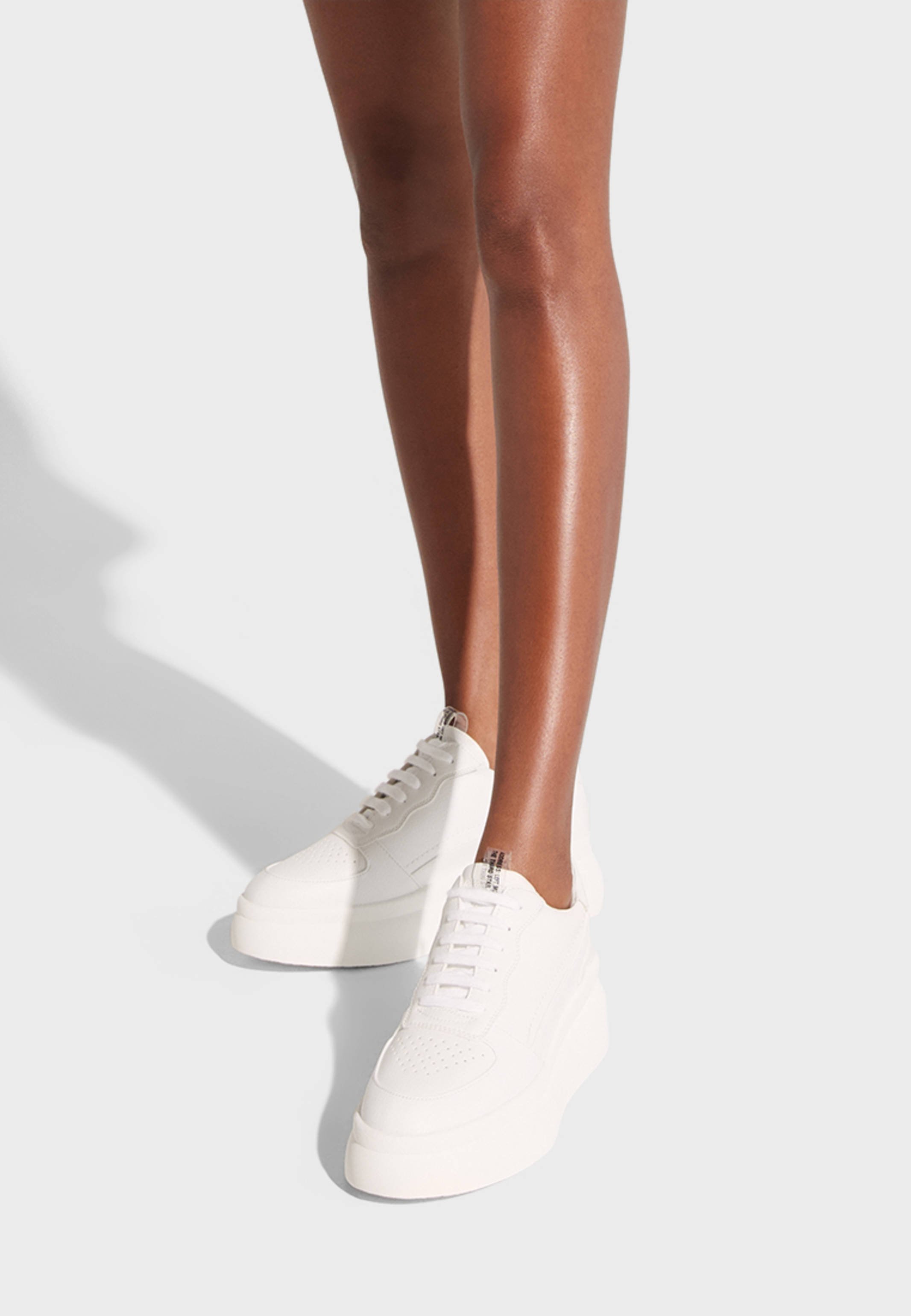 Nieuw Bershka We Think Sneakers - Wit - Vinted
