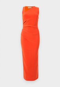 Ärmelloses, asymmetrisches, leuchtend orangefarbenes, figurbetontes Midikleid mit subtilen Drapierungen in der Taille vor einem schlichten, hellen Hintergrund.