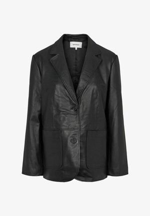 Sort læderblazer med klapkrave, to knapper og to forlommer. Den glatte tekstur og skræddersyede pasform fremhæver dets strukturerede design.