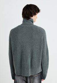 Weekday BLEND HALF ZIP TURTLENECK  - Strikkegenser - dark grey