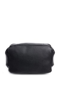 Zwarte leren tas met een gestructureerde afwerking, rechthoekige vorm en afgeronde hoeken. Heeft een vlakke bodem voor stabiliteit.