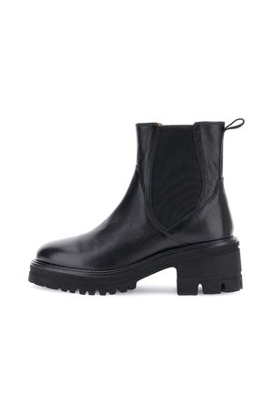 Stivaletto in pelle nera con pannelli laterali elasticizzati, superficie texture, suola in gomma spessa e linguetta sul retro per una facile calzata.