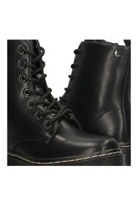 ETIKA Botines con cordones - black