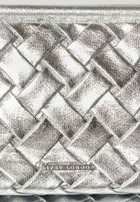 Lipsy WEAVE - Pikkulaukku - silver