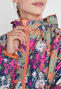 Icepeak Outdoorjacka - green