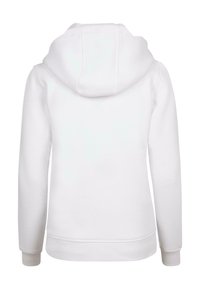 Weißer Hoodie mit einer Kordelzugkapuze, gerippten Bündchen und Saum, mit einer glatten Textur und ohne sichtbare Logos oder Muster.