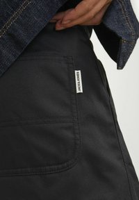 Jack & Jones JPSTALEX JJCLEAN WORKER - Bukser - black