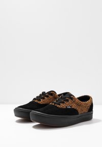 Vans Sneakers - black