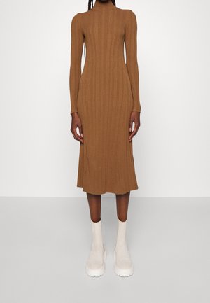 Neulemekko - brown