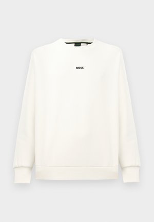 Bijela dukserica s okruglim izrezom, dugim rukavima, rebrastim manžetama i rubom. Na prsima se nalazi mali crni logotip "BOSS". Glatka tekstura.