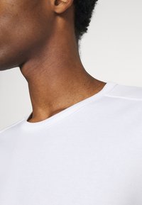 Lindbergh - T-shirt basic