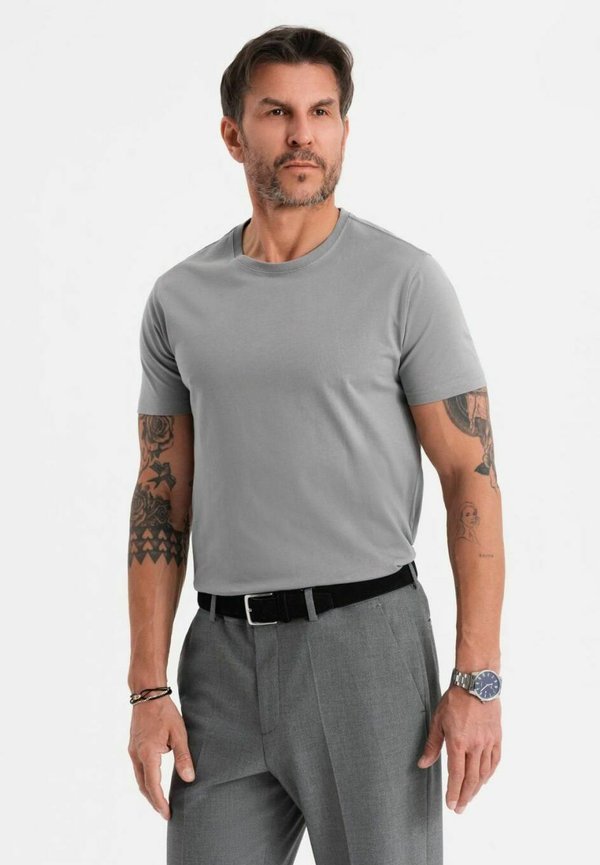 SET OF 3  - T-Shirt basic