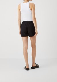Vero Moda Maternity Shorts - black