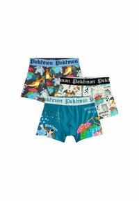 Tre par børneboxershorts med farverige Pokémon-figurer, med elastiske taljebånd i sort og blå, fremstillet af blødt stof.