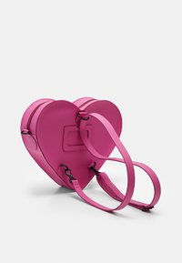 Dr. Martens HEART BACKPACK UNISEX - Rucksack - thrift pink kiev/smooth