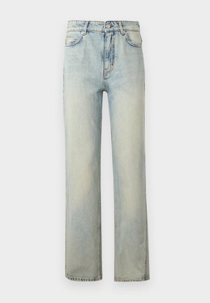 Jean en denim bleu clair taille haute, coupe droite, avec poches avant et arrière, fermeture à boutons et légère décoloration subtile.