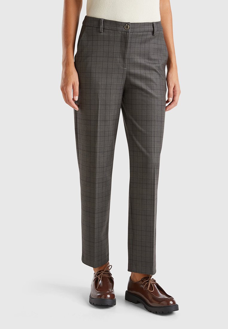 United Colors of Benetton Broek grijs United Colors of Benetton Broek grijs