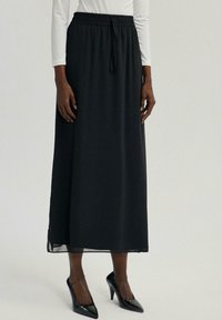 WITH ELASTIC WAISTBAND - Áčková sukně - black