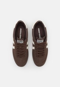 Jack & Jones JFWMAMBO SPECIAL - Sneakers basse - java