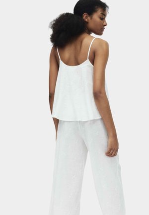Marks & Spencer, VOILE EMBROIDERED CROPPED CAMI PYJAMA SET. - Nattøj sæt - white