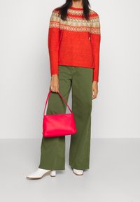 ONLY Neule - red