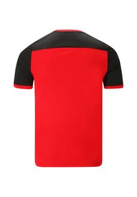 Punainen lyhytnokkainen urheilupaita, jossa on musta yläosa ja mustat hihat, valmistettu sileästä ja hengittävästä kankaasta, joka on sopivan mallinen.