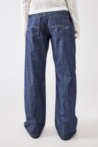 BDG Urban Outfitters KAYLA RINSE - Ravne kavbojke - rinse denim