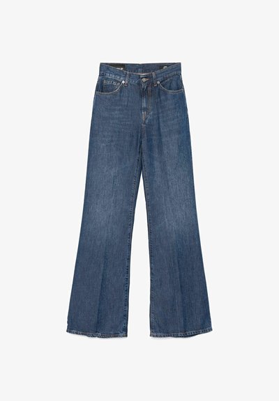 Jeans in denim a gamba larga di blu medio, con un classico design a cinque tasche, chiusura con bottone in metallo e cuciture a contrasto.