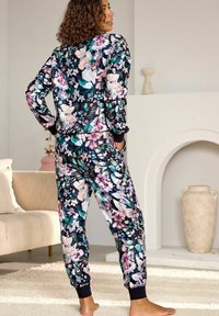 Next SET LONG SLEEVE - REGULAR FIT - Pyžamová súprava - brown floral