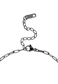 Collier en chaîne noire en métal, comportant des maillons ovales, un fermoir à lobster et une étiquette marquée "K18". Texture lisse avec une finition polie.