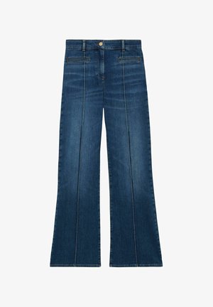 Reiss, PETITE FIT - CLAUDE PINTUCK-DETAIL FLARED JEANS . - Flared jeans - mid blue