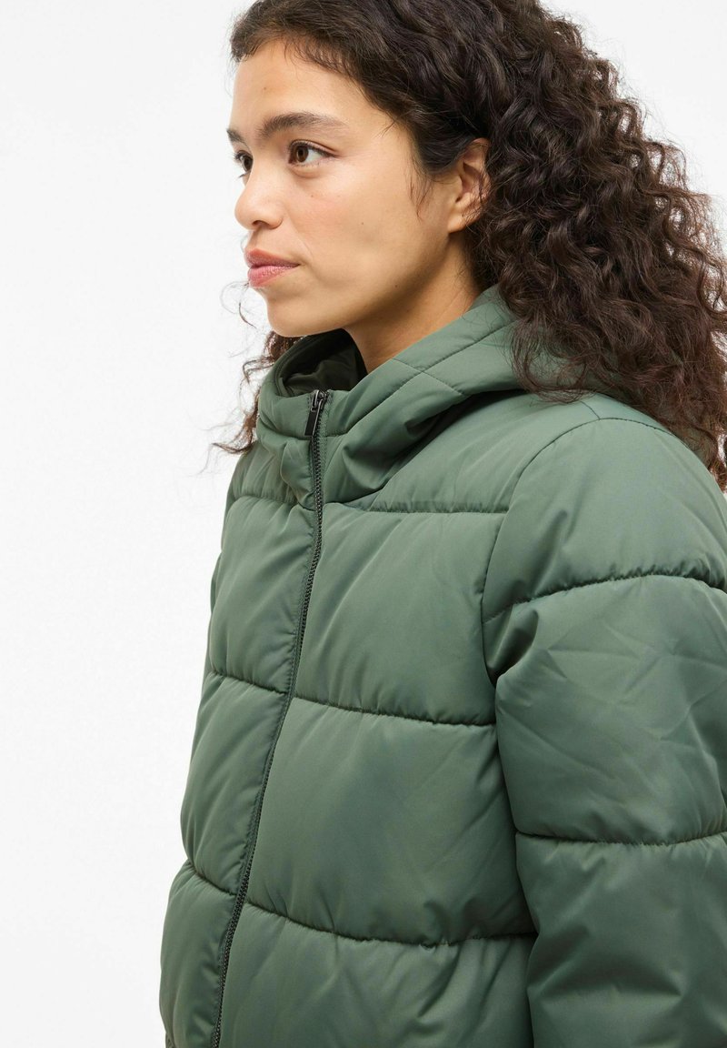 Gilet Doudoune Bi Matière Val Femme Brodé, vêtement d'image