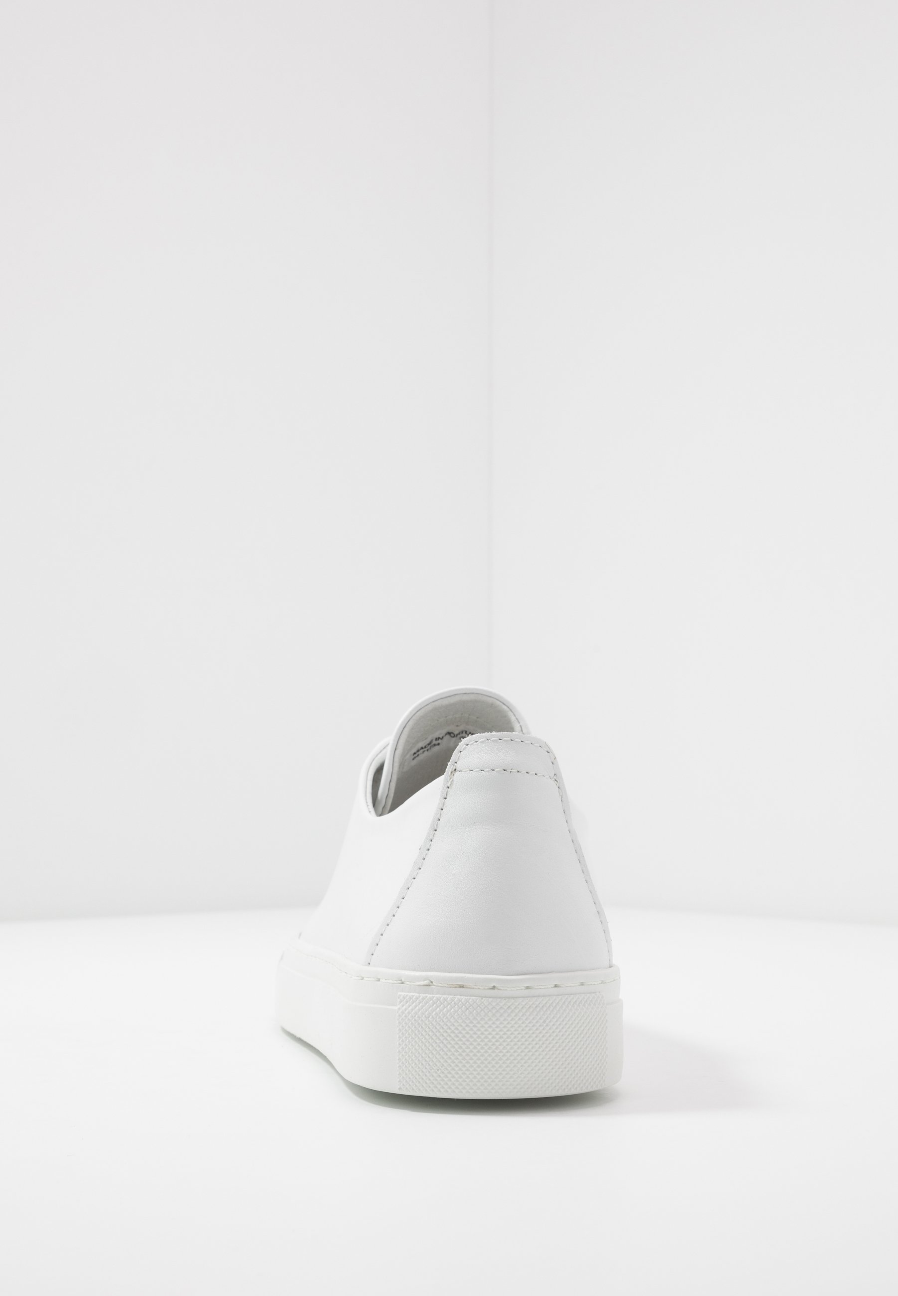 Bianco BIAAJAY LEATHER SNEAKER Joggesko white Zalando.no Bianco BIADAKOTA Joggesko white Zalando.no
