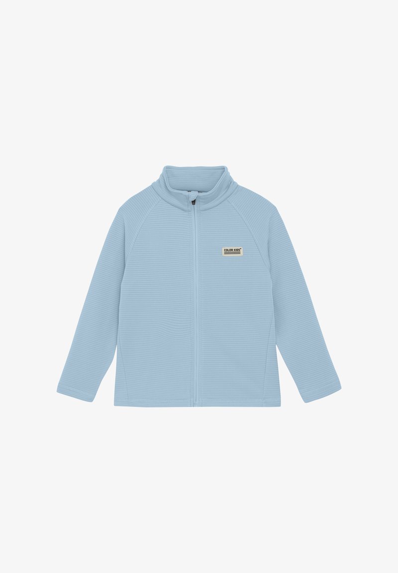 Ljusblå zip-up fleecejacka med strukturerad tyg, ståkrage och en liten rektangulär logotyp på vänster bröst.